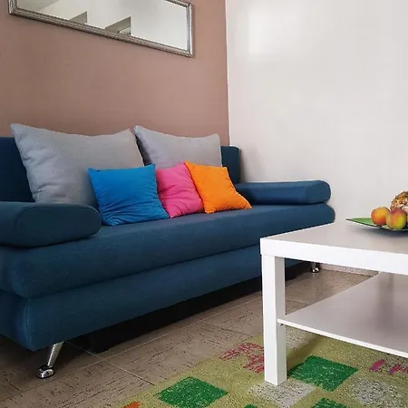 Ana Apartment *