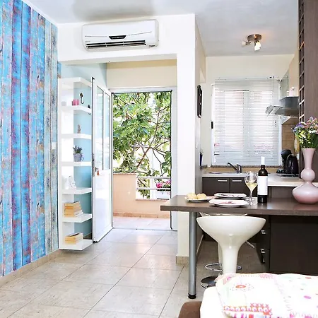 Apartment Ana *